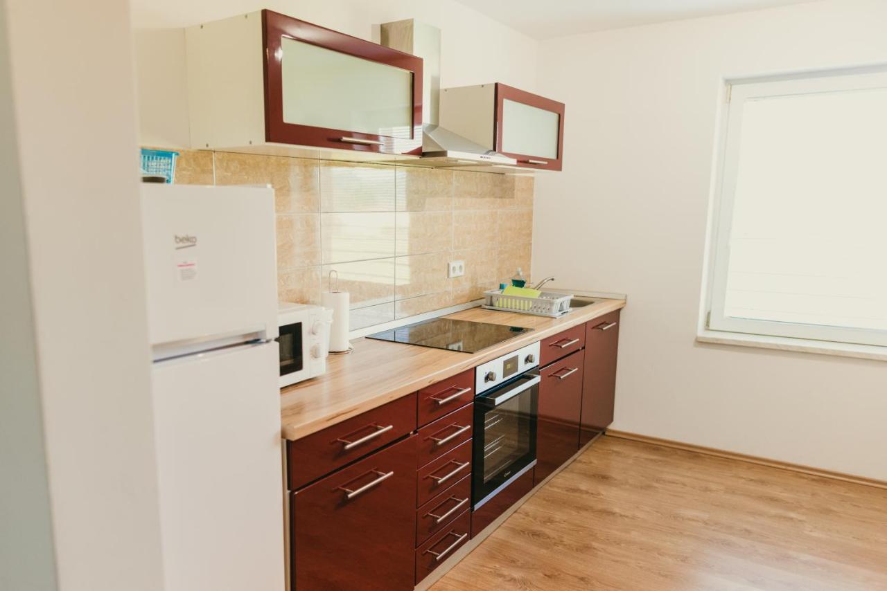 Furman Apartments Slovenja Vas Spodnja Hajdina Exterior foto